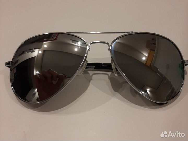 Солнцезащитные очки авиатор