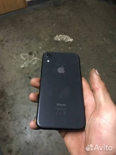 iPhone Xr, 64 ГБ