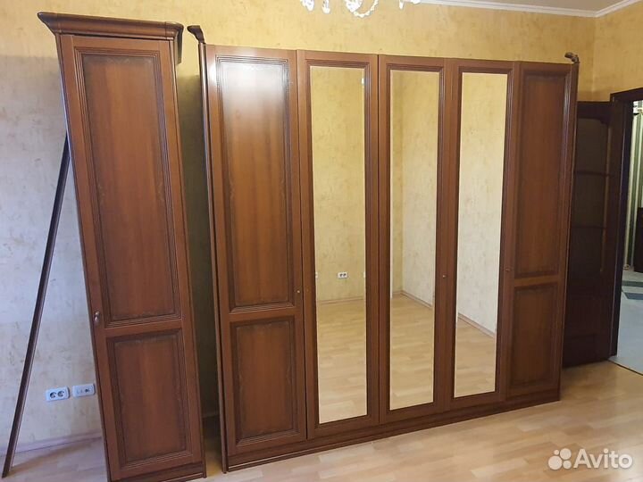 Шкаф для одежды