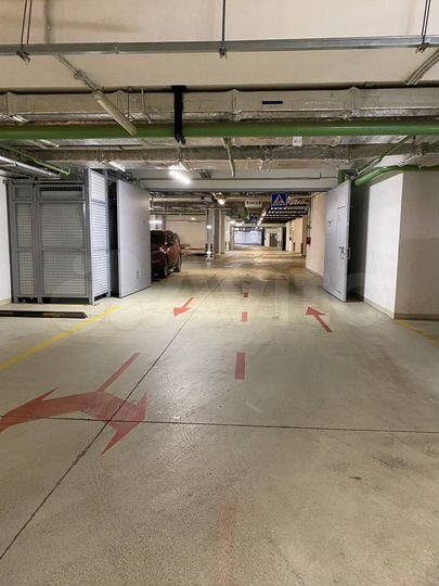 Машиноместо, 12 м²