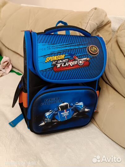 Школьный рюкзак