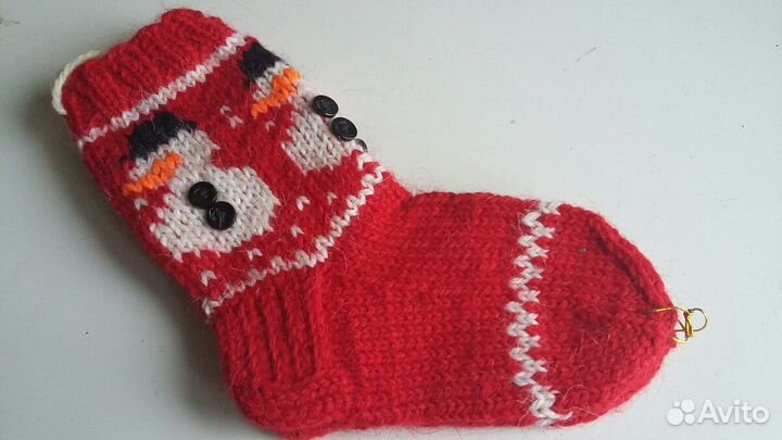 Носочки вязаные красные