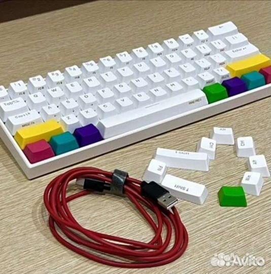 Игровая клавиатура Anne pro 2