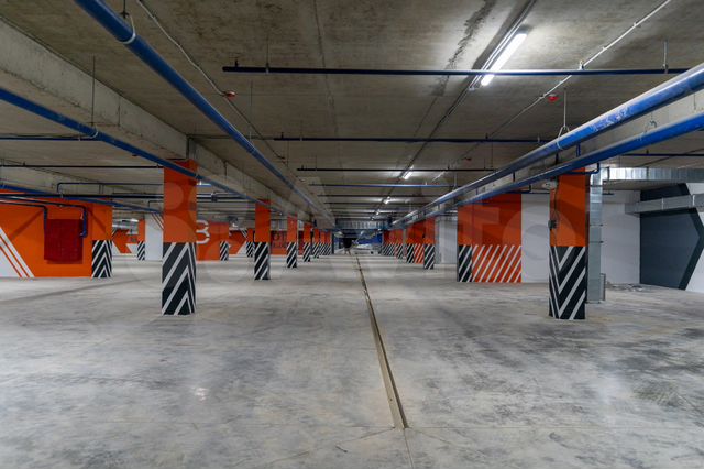 Машиноместо, 14 м²