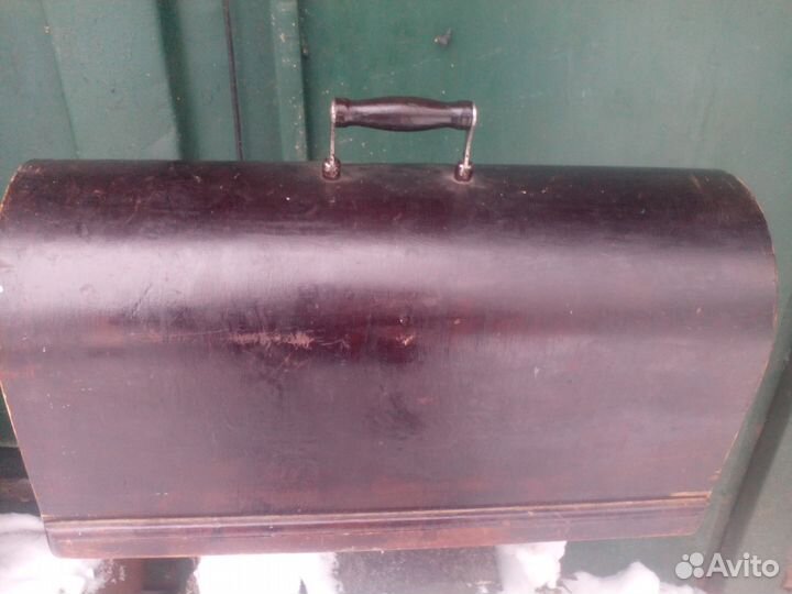 Швейная машинка зингер