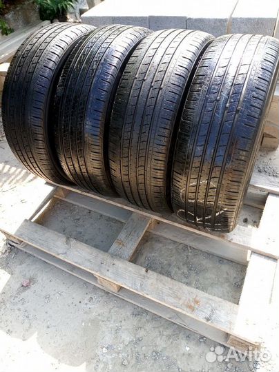 Kumho Solus KH16 225/55 R19