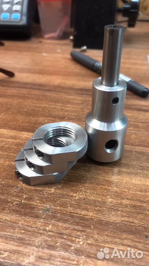 Компаратор, гайки для матриц