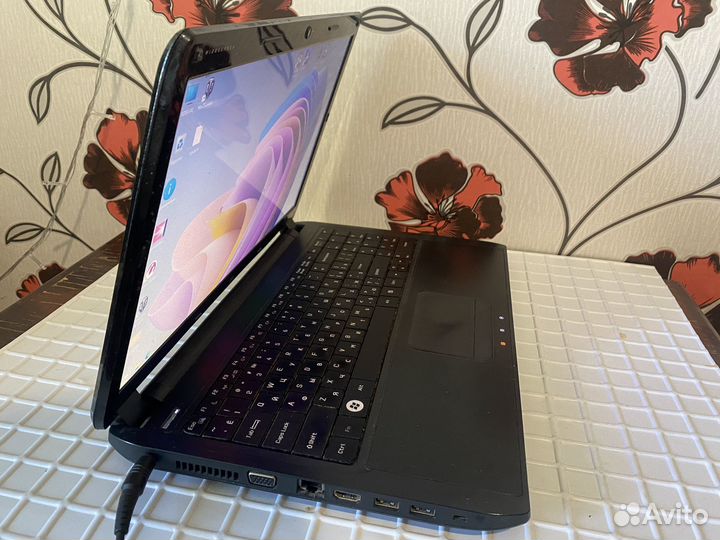 Игровая зверюга DNS на i5-2430M/GT540m/4гб озу