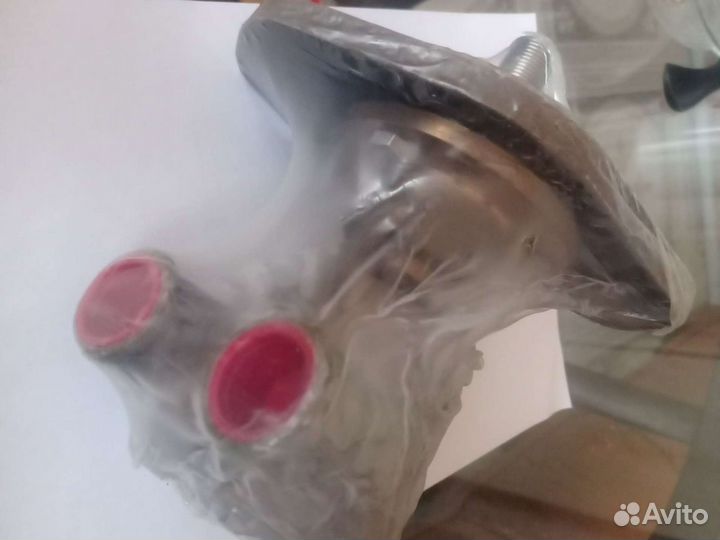 Насос забортной воды. Помпа охлаждения забортной в