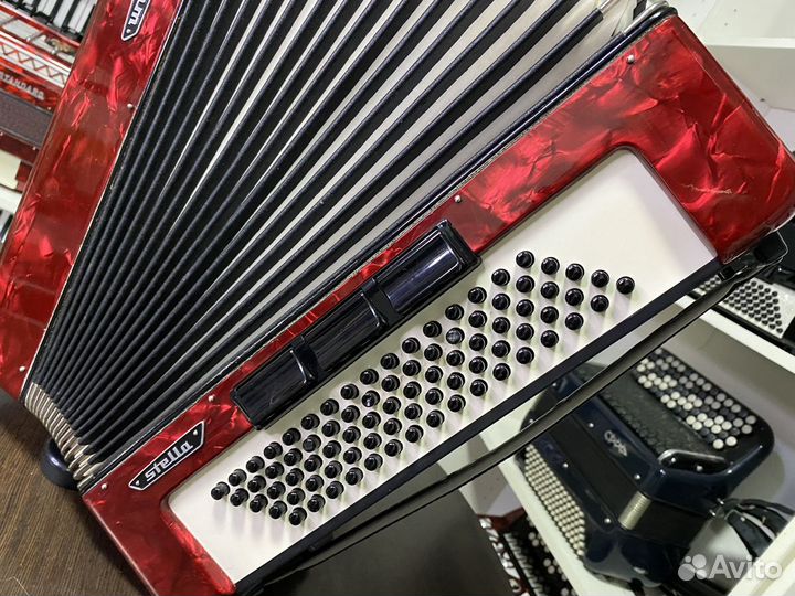 Аккордеон Weltmeister Stella 3/4