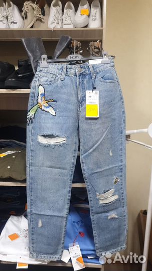 Bershka женские джинсы