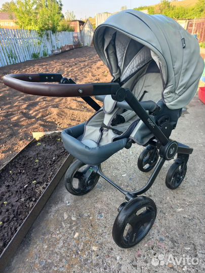 Продам коляску 3 в 1