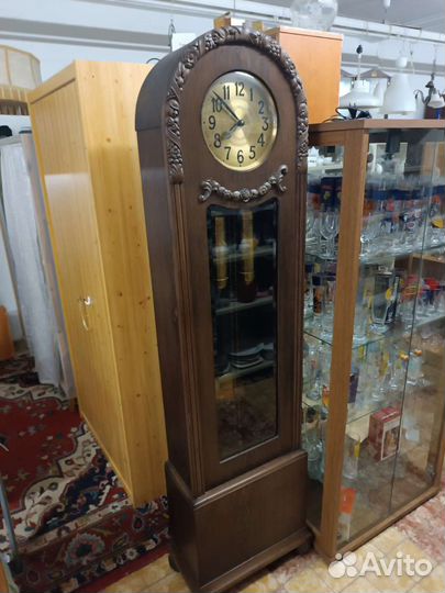 Часы напольные старинные с боем