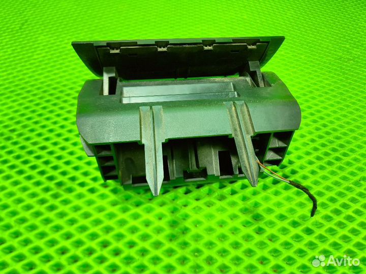 Пепельница Skoda Octavia A5 II рестайлинг