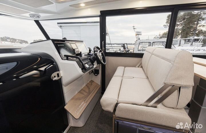 Катер Quarken 35 Cabin с моторами