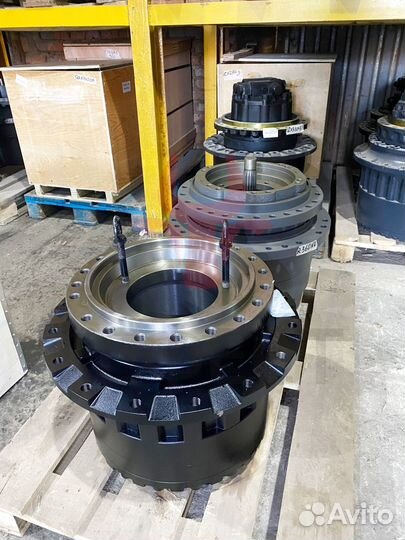 Бортовой редуктор Doosan DX225LC 170402-00028