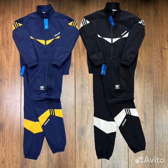 Спортивный костюм Adidas