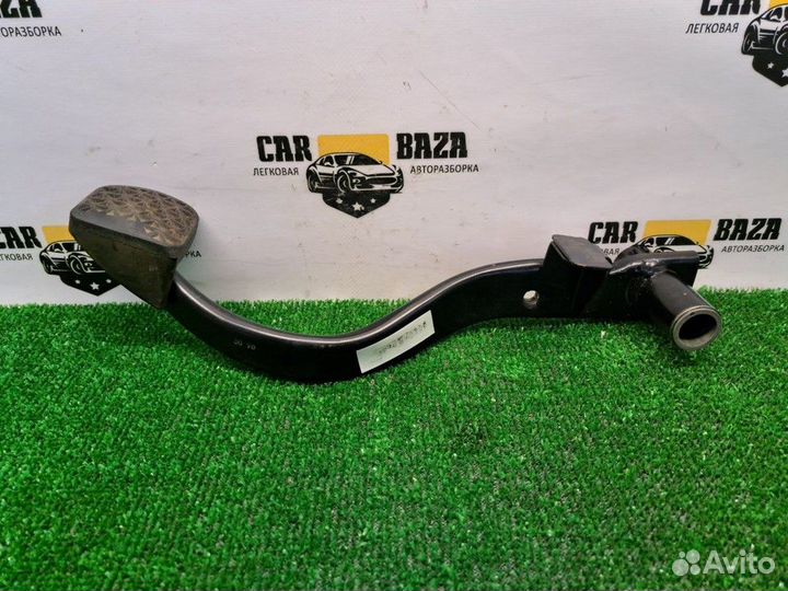 Педаль тормоза Opel Vectra