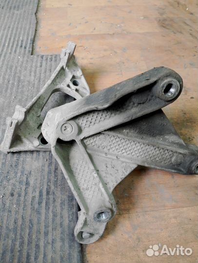 Опоры двс Renault megane 2