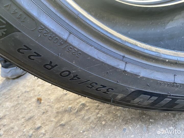 Michelin Pilot Alpin 5 SUV 325/40 R22 и 285/45 R22