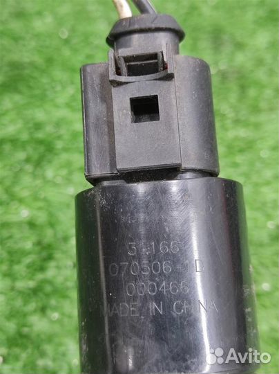 Мотор омывателя лобового стекла Mercedes Benz ML