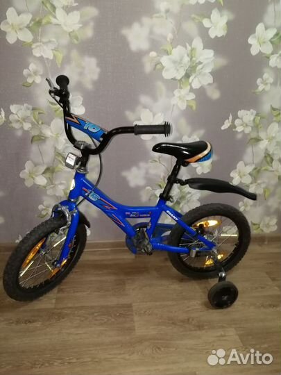 Детский велосипед 16