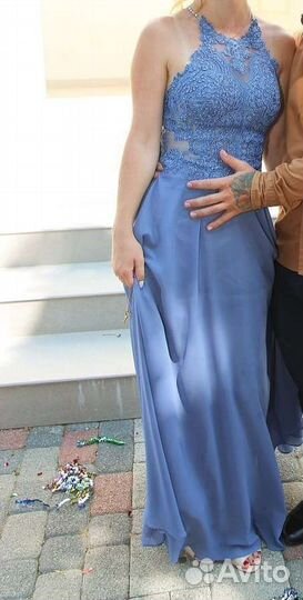 Вечернее платье