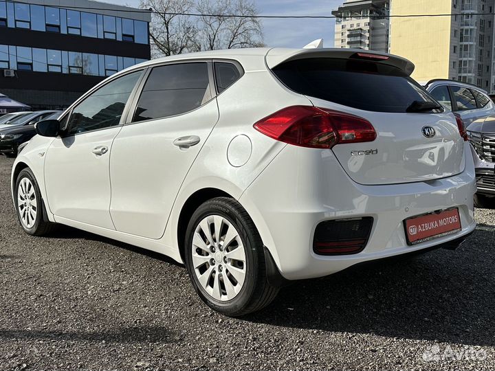 Kia Ceed 1.6 AT, 2018, 119 335 км