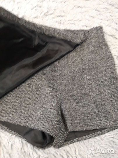 Юбка-шорты 42р