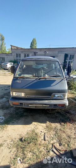 Бампер передний Mazda Bongo SSF8R RF