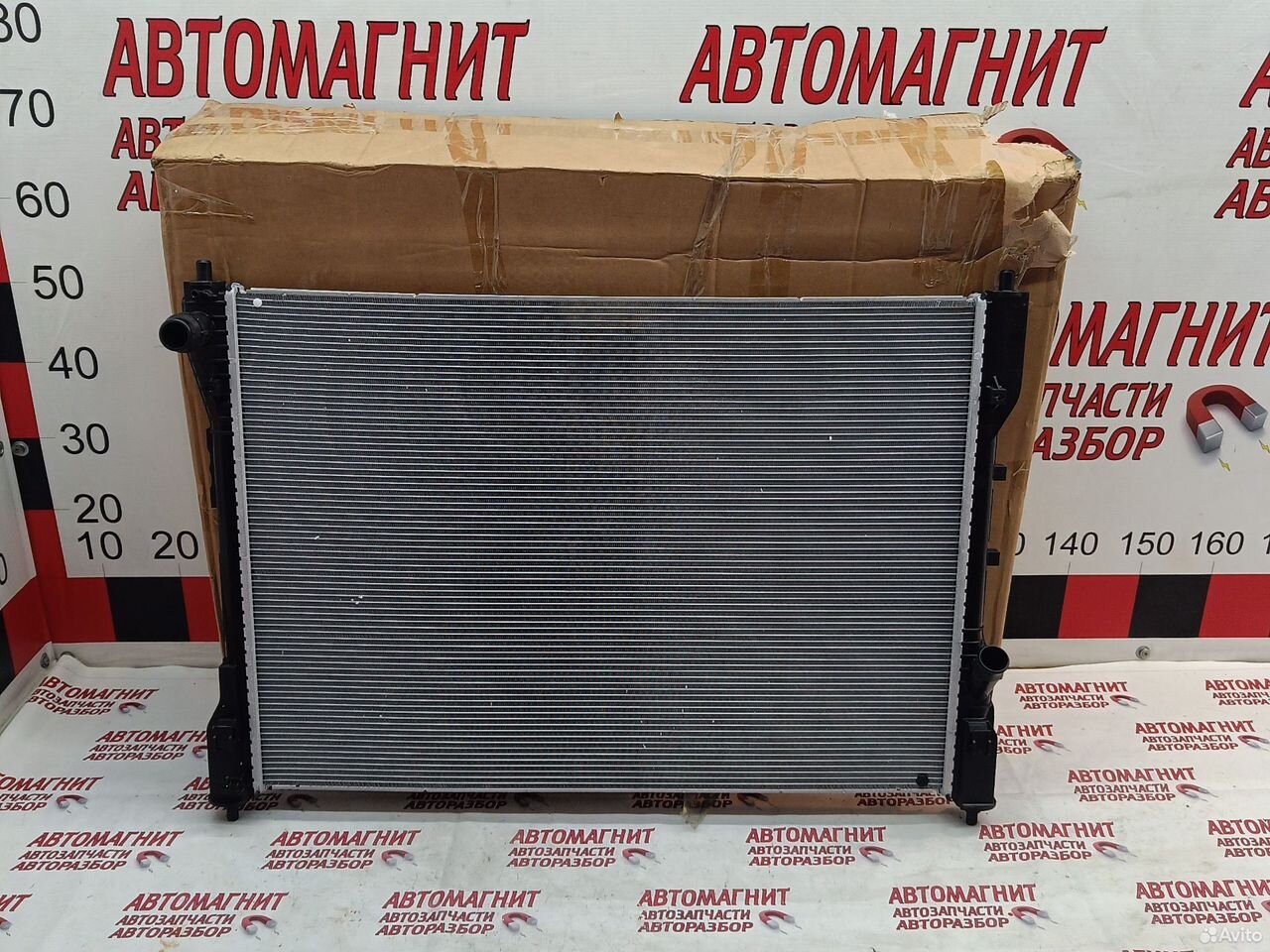 Радиатор охлаждения Voyah Dream