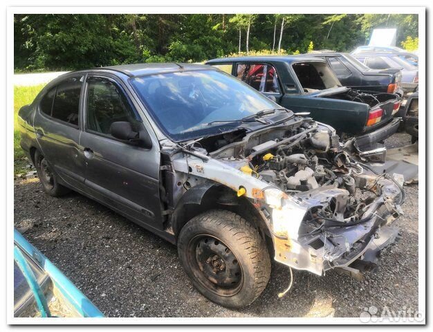 Renault Megane 2000г. (разбор по запчастям)