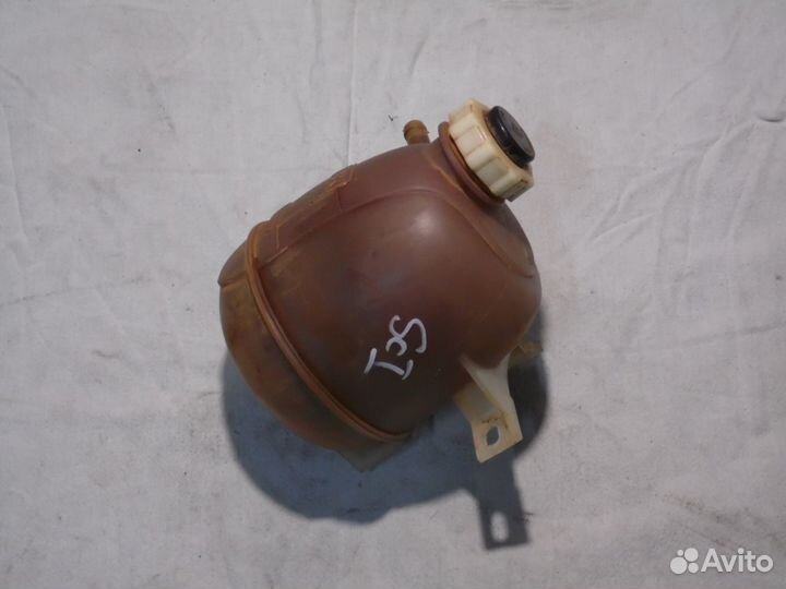 Расширительный бачек антифриза Рено Сценик 1