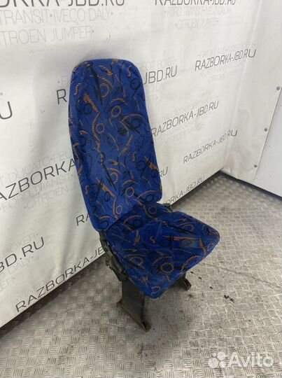 Одиночное сиденье в салон микроавтобуса