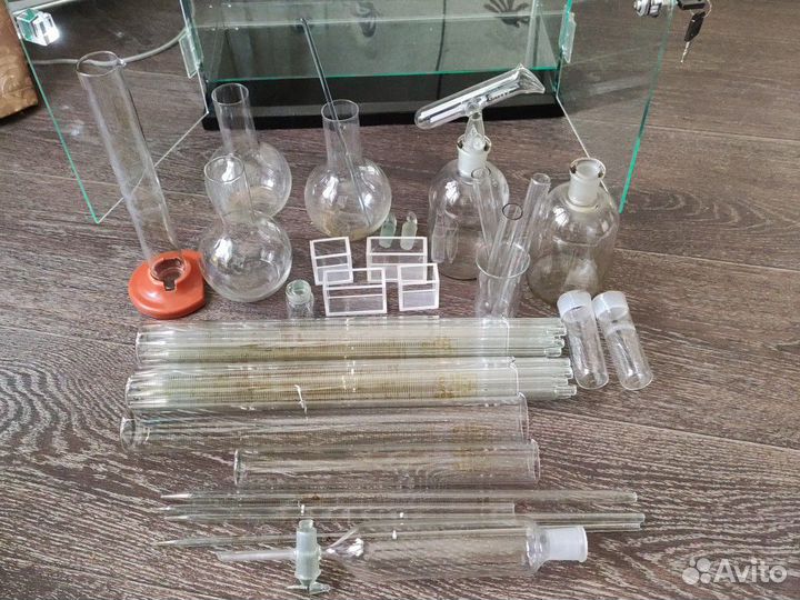 Посуда для лаборатории и химических опытов