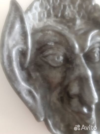 Черт. Пепельница. Чугун