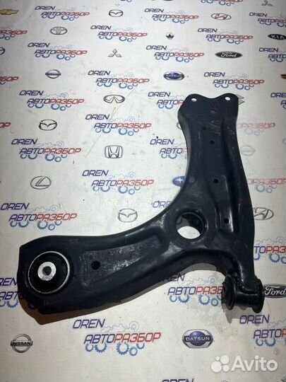 Рычаг подвески нижний передний левый Skoda Rapid