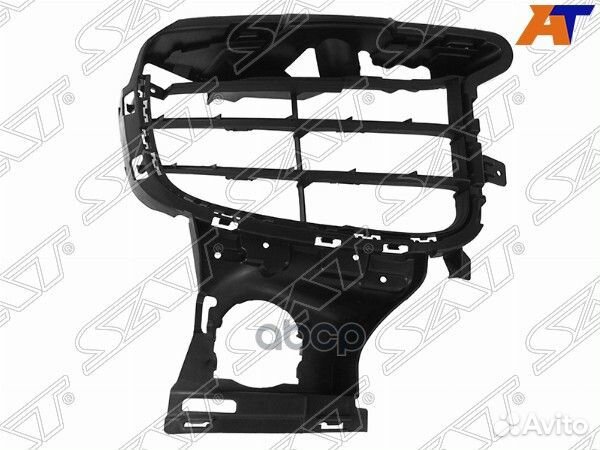 Решетка в бампер porsche cayenne 15-17 RH ST-PR