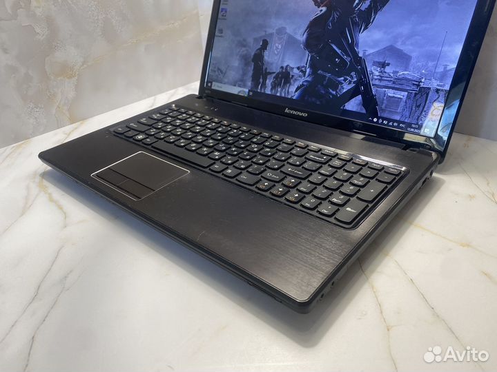 Ноутбук lenovo i5/8Gb/SSD+HHD
