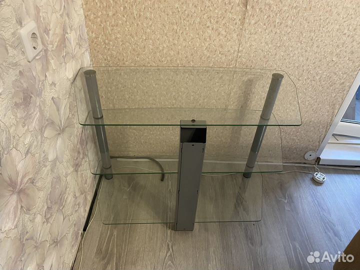 Стеклянная тумба