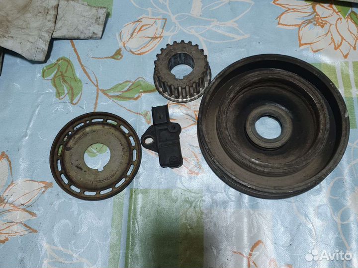 Шкив колнвала ситроен мотор RHC 2.0L