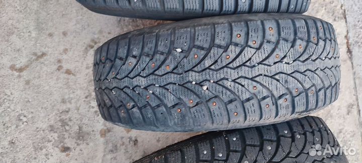 Pirelli Formula Ice 195/60 R15