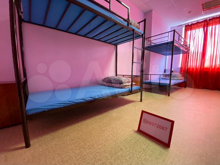 Комната 42 м², 5/5 эт.