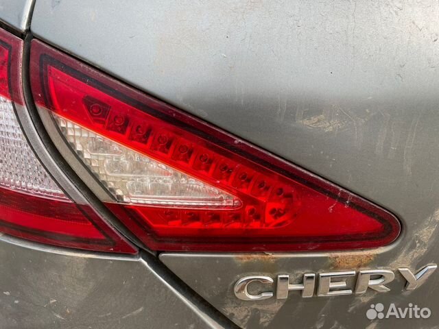 Фонарь в крышку багажника левый правый чери м11