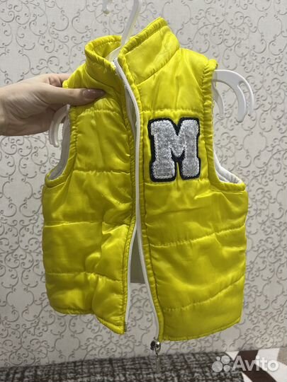 Детские вещи на малыша куртки жилетки одежда