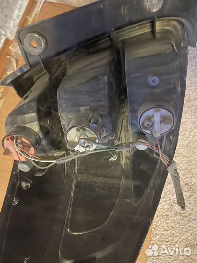 Задний правый стоп suzuki SX4