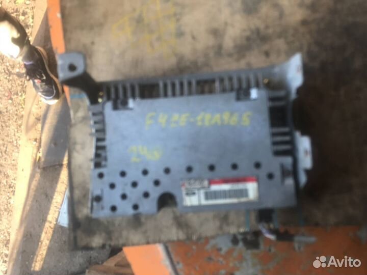 Радио Усилитель Ford Mustang