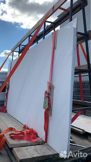 Газель перевозка на пирамиде Катюша мрамор Стекло