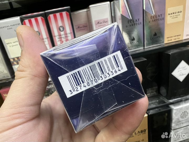 Givenchy pour homme blue label