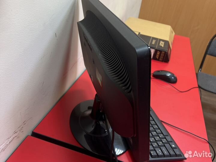 Монитор для компьютера бу